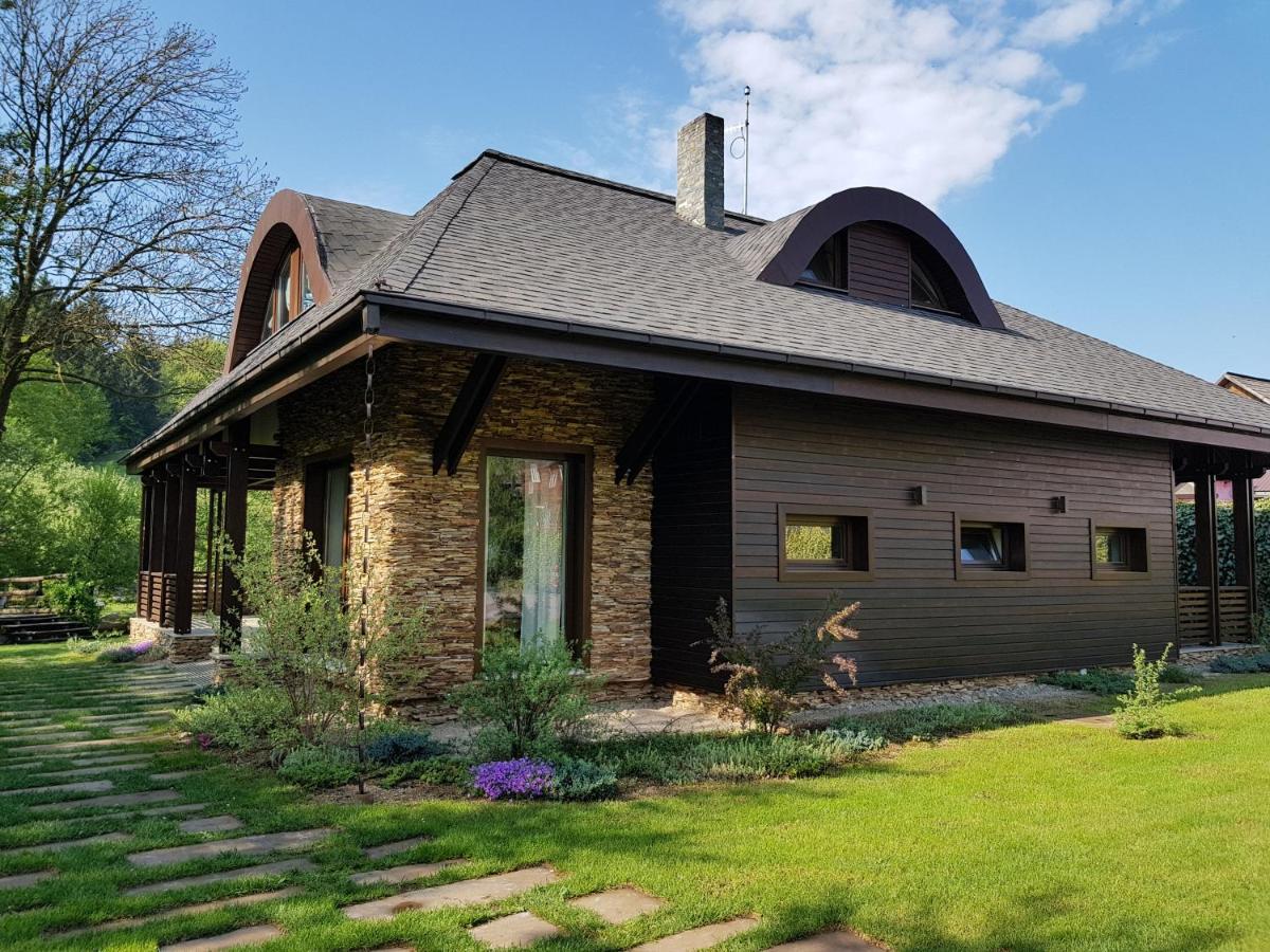 Chalet Hovel Mînăstirea Humorului Exterior foto